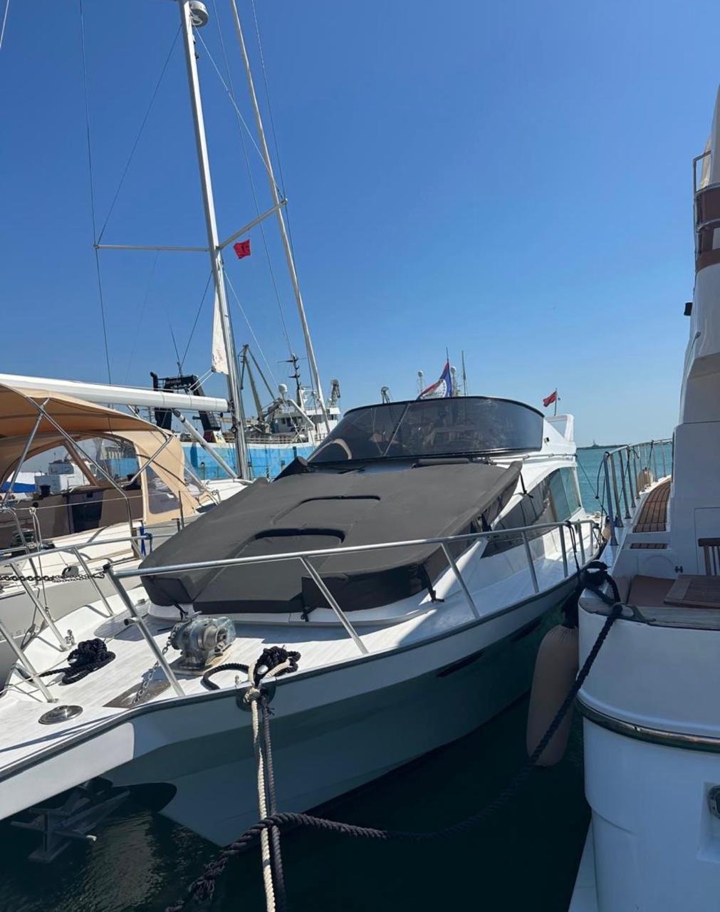 Full Day Yacht
